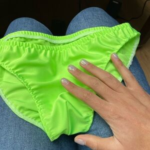 Men’s Swim Brief Size M